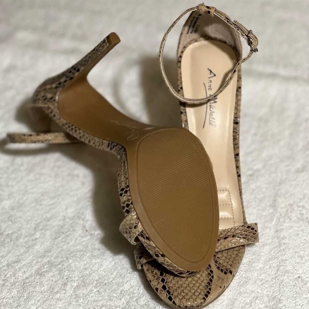 Women Snake round Toe 4” Heel Sandal